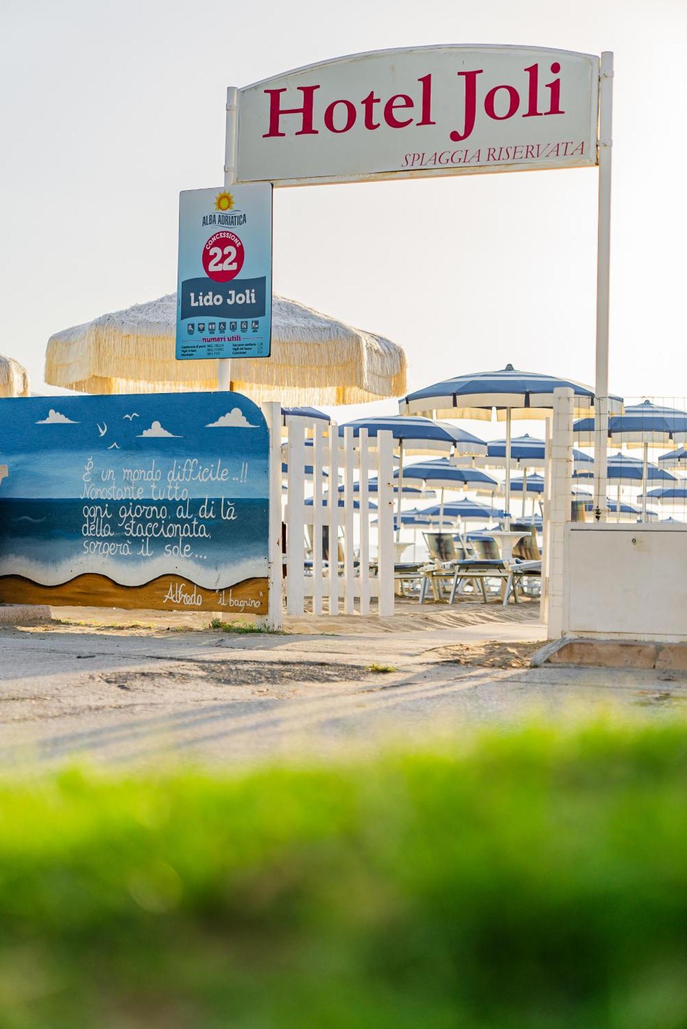 Hotel Joli Alba Adriatica Luaran gambar